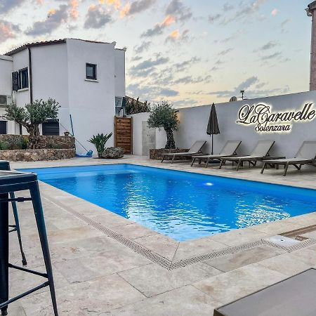 Hotel Restaurant La Caravelle サリ・ソランザラ エクステリア 写真