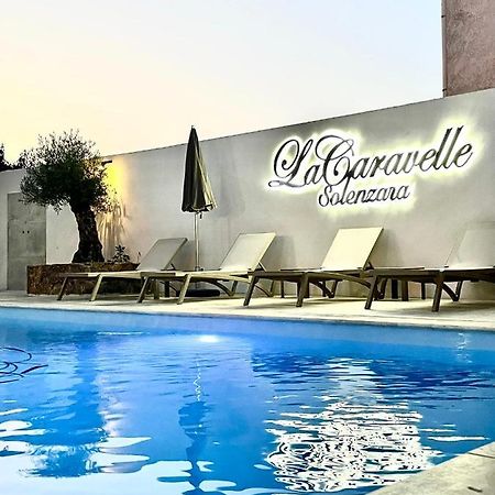 Hotel Restaurant La Caravelle サリ・ソランザラ エクステリア 写真