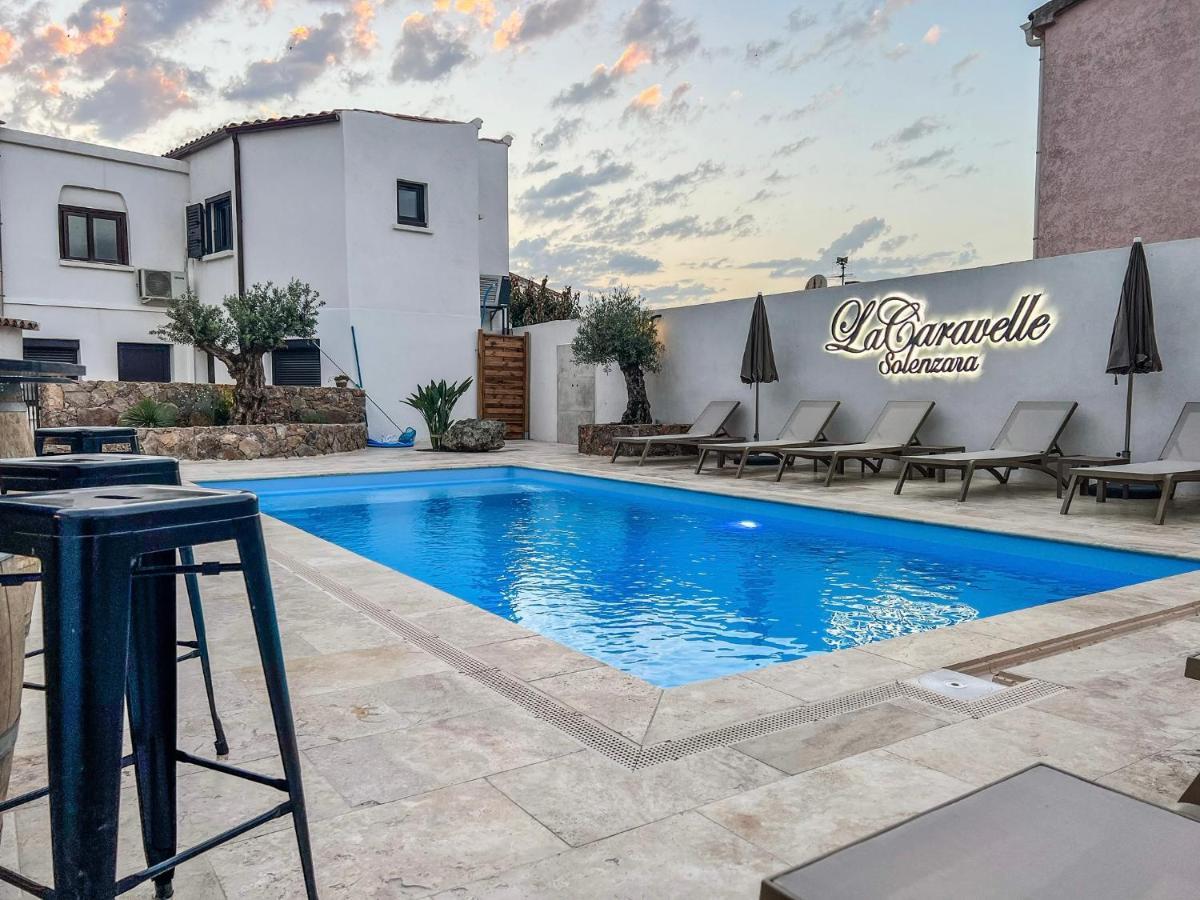 Hotel Restaurant La Caravelle サリ・ソランザラ エクステリア 写真